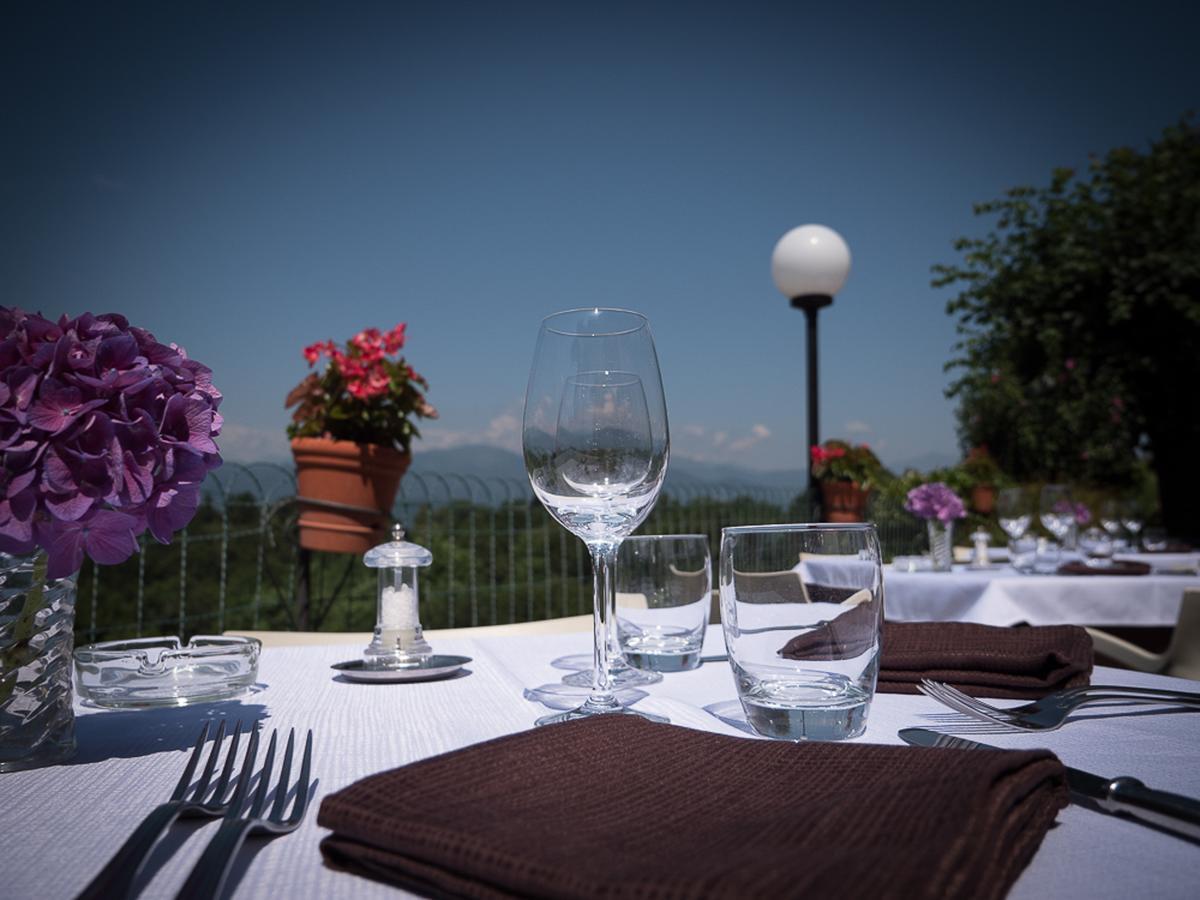 Albergo Ristorante Monterosa Ameno Exteriör bild