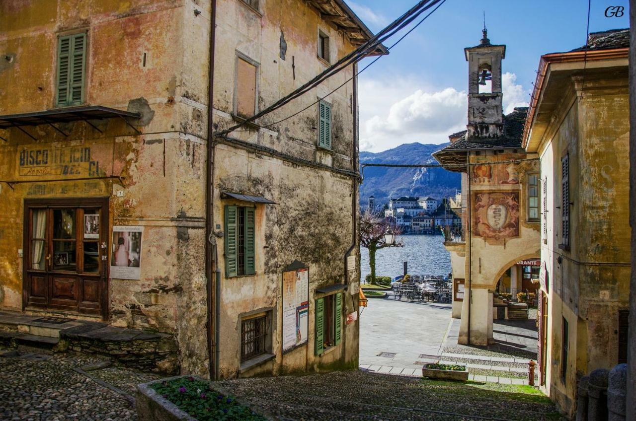 Albergo Ristorante Monterosa Ameno Exteriör bild